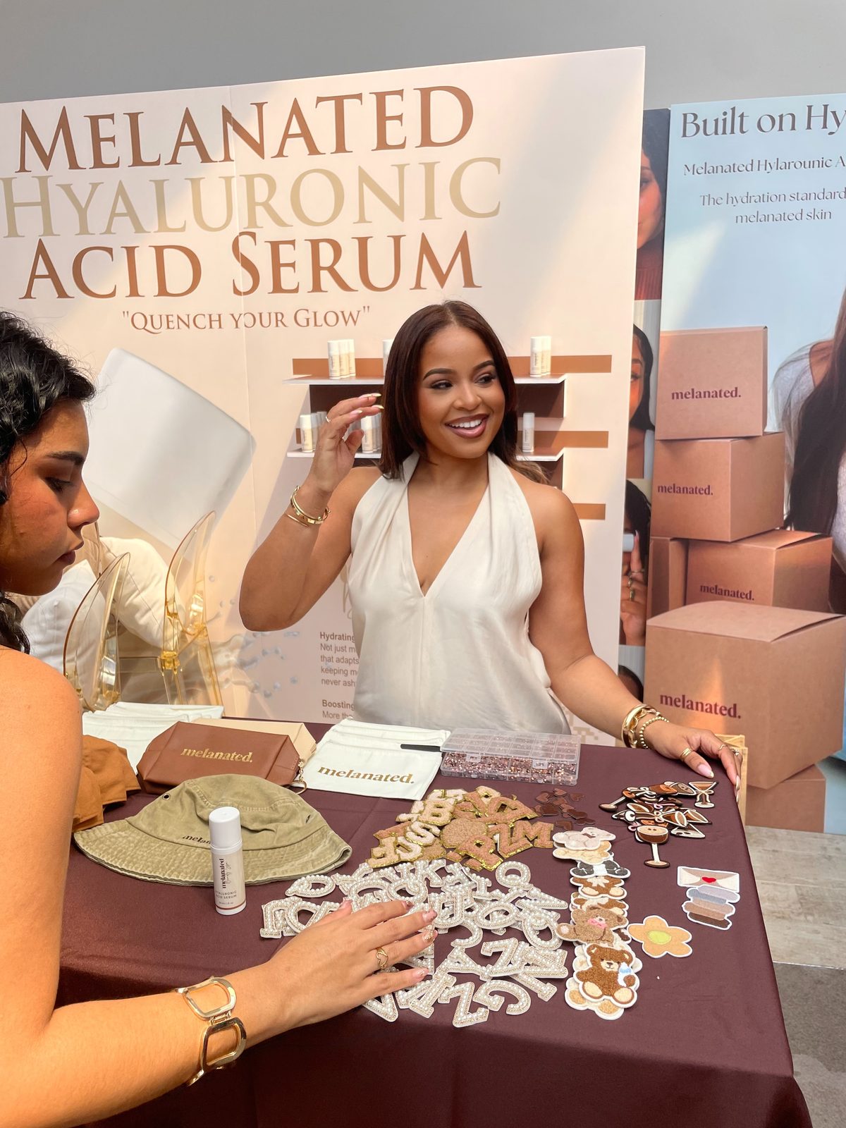 Maghan at the Hyaluronic Acid Serum booth