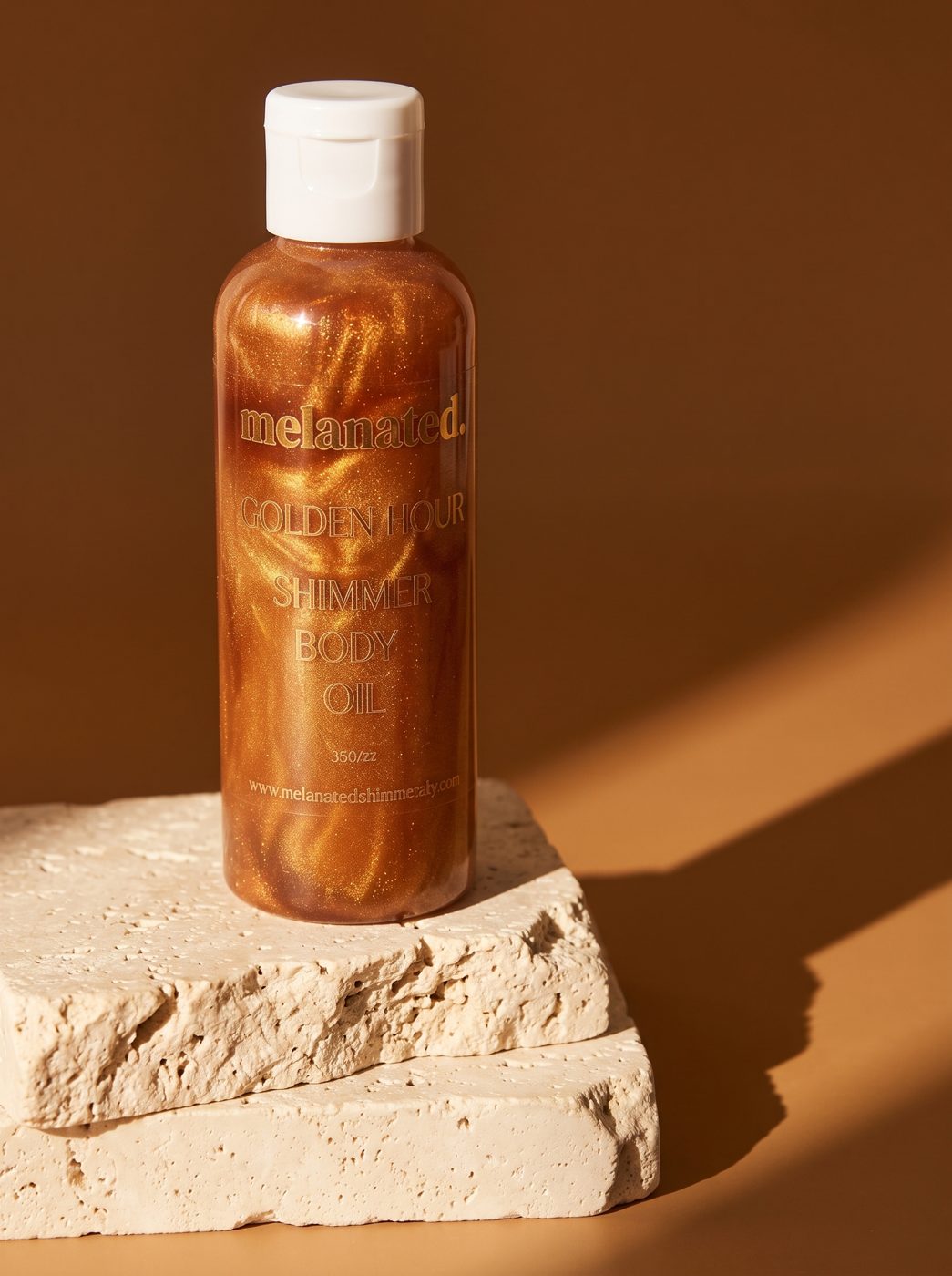 Golden Hour Shimmering Body Oil, photo 3